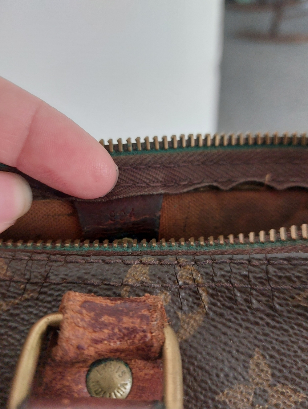 Vintage Louis Vuitton Speedy - Picture 11 of 11